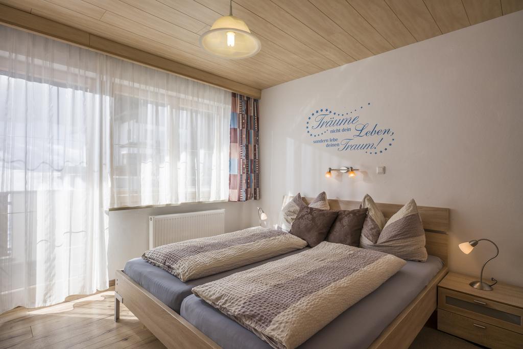 Haus Enzian Hotel Thiersee Exterior photo